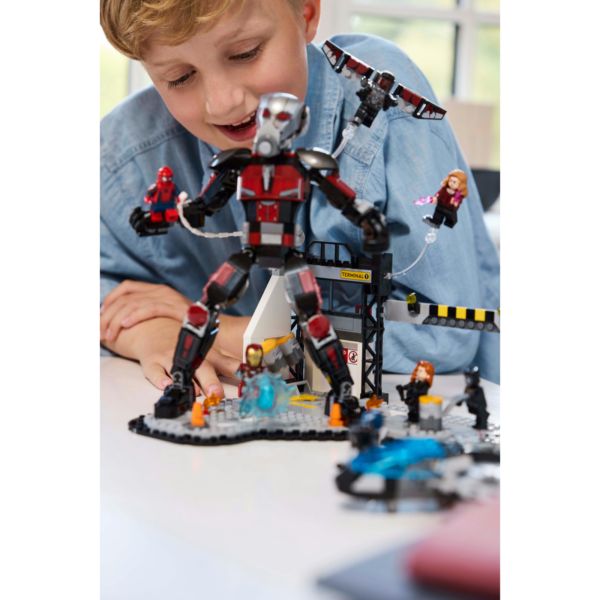 LEGO® Marvel Captain America: Civil War Battle Scene 76314 (76314)